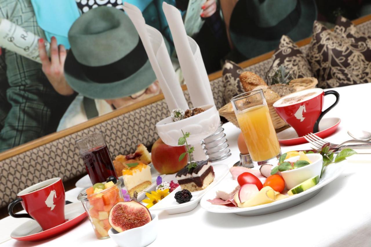 Berghotel Hois Heiligenblut Ngoại thất bức ảnh